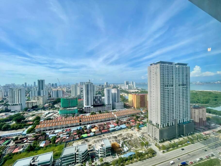 Industrial Style 2 Bedroom Unit Urban Georgetown Sea View Pangsapuri