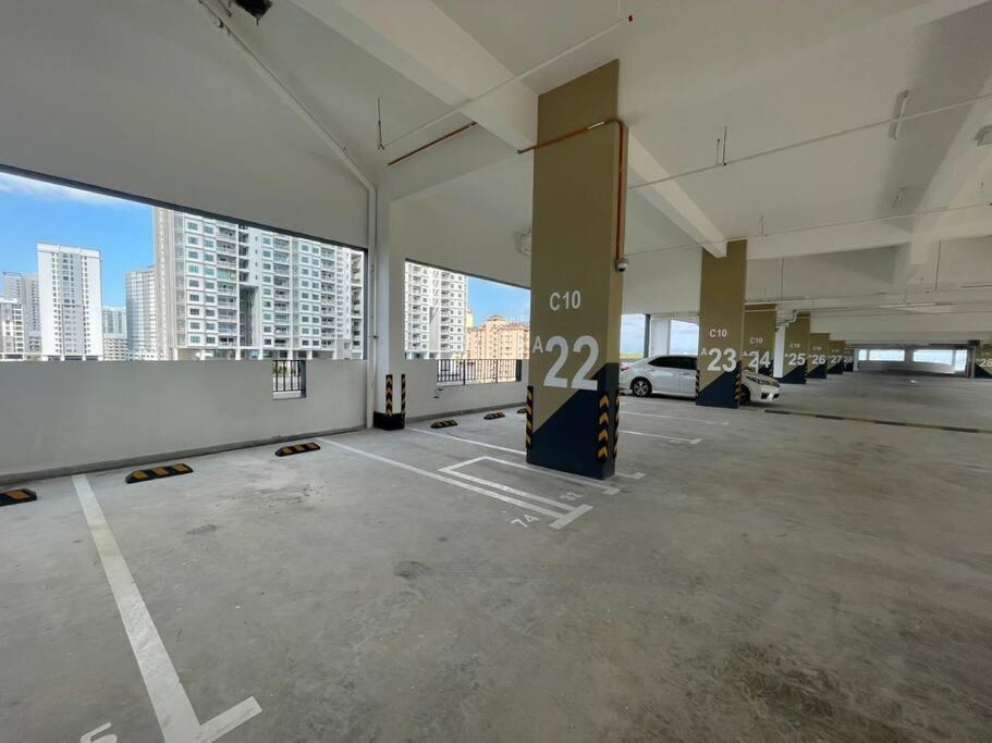 Industrial Style 2 Bedroom Unit Urban Georgetown Sea View Pangsapuri